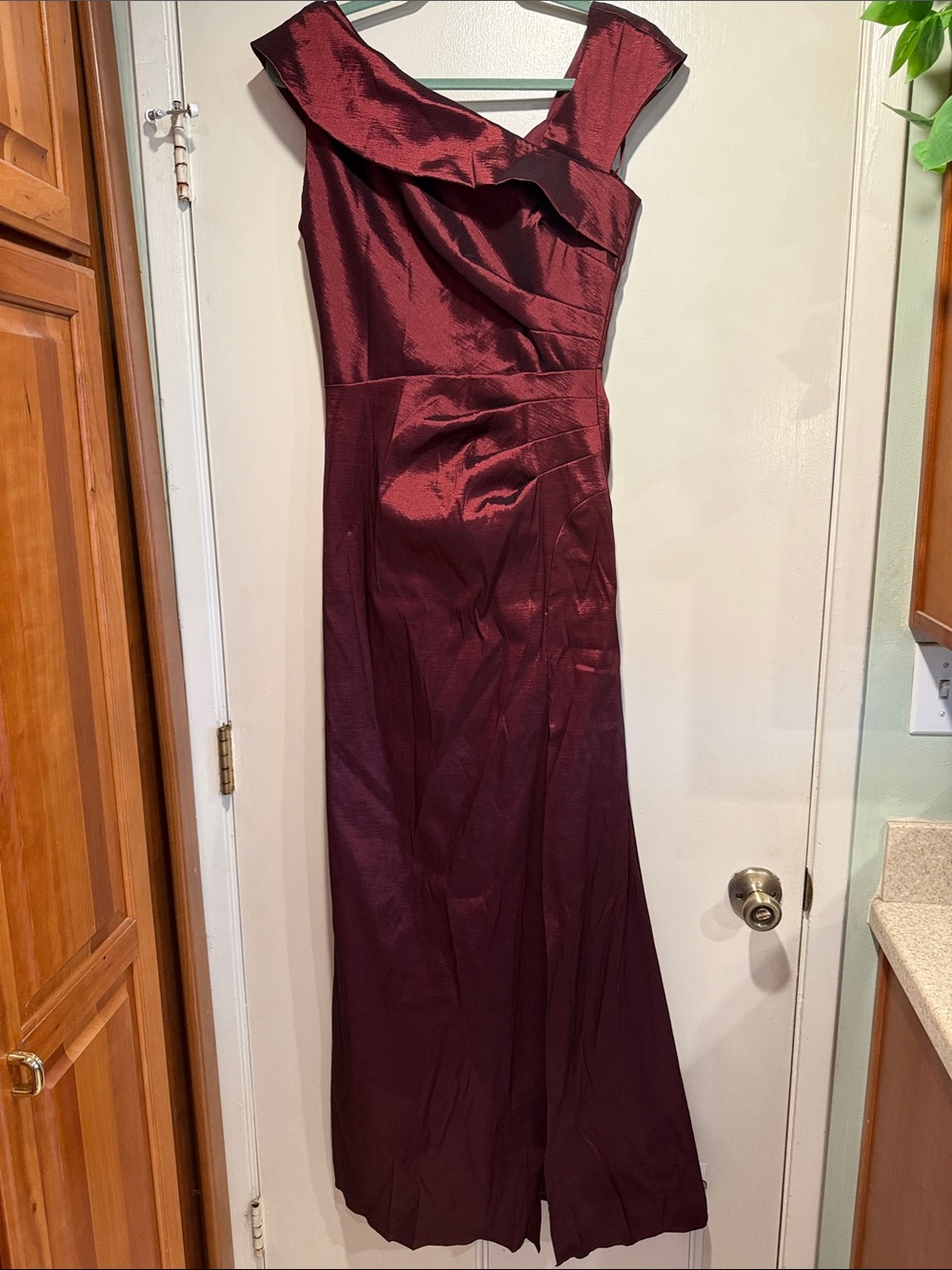 Xscape Women's Sleeveless Asymmetrical Taffeta Neck Gown with Side Slit, Wine, 6